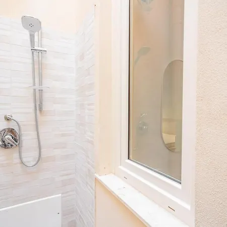 Apartmán Casa Con Terrazza . Villanova Centro Storico